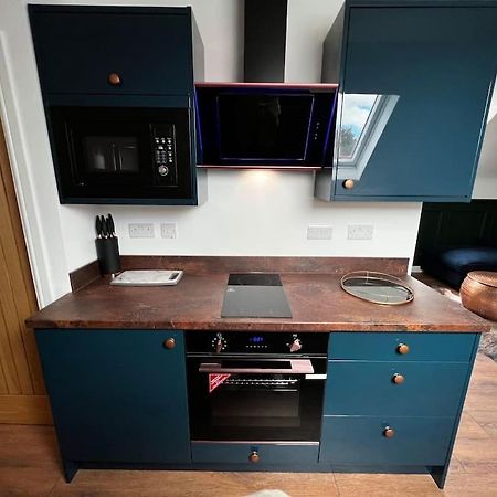 Roslin Templar Loft Apartment Екстериор снимка